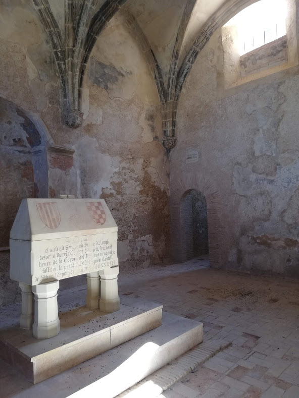 Burial site of James II of Urgel at Xàtiva castle, Valencia