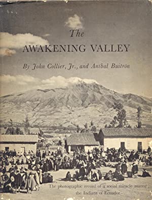 Cover Awakening Valley, by Collier & Buitrón, 1949 Picture of Otavalo market