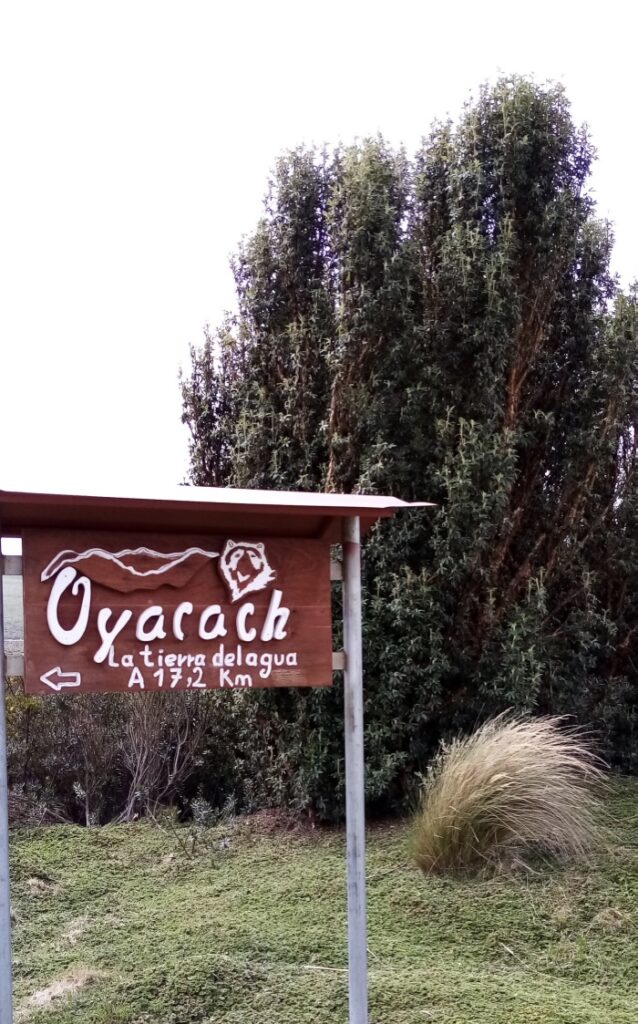 Signs accompany your visit to Oyacachi.