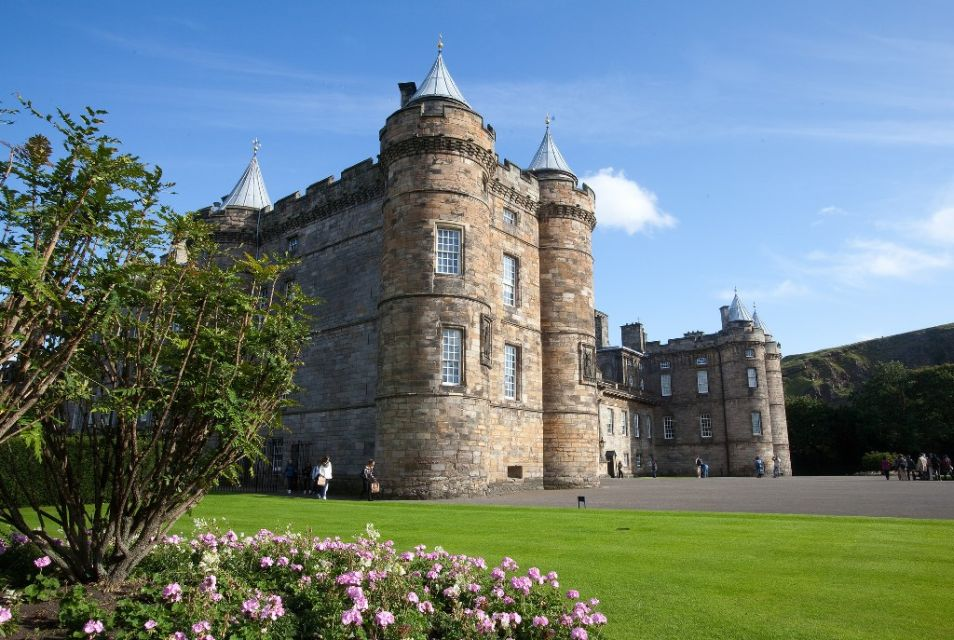 Exterior impression of the Palace of Holyroodhouse. Another attraction, popular among the many things to do in Edinburgh, Scotland. 