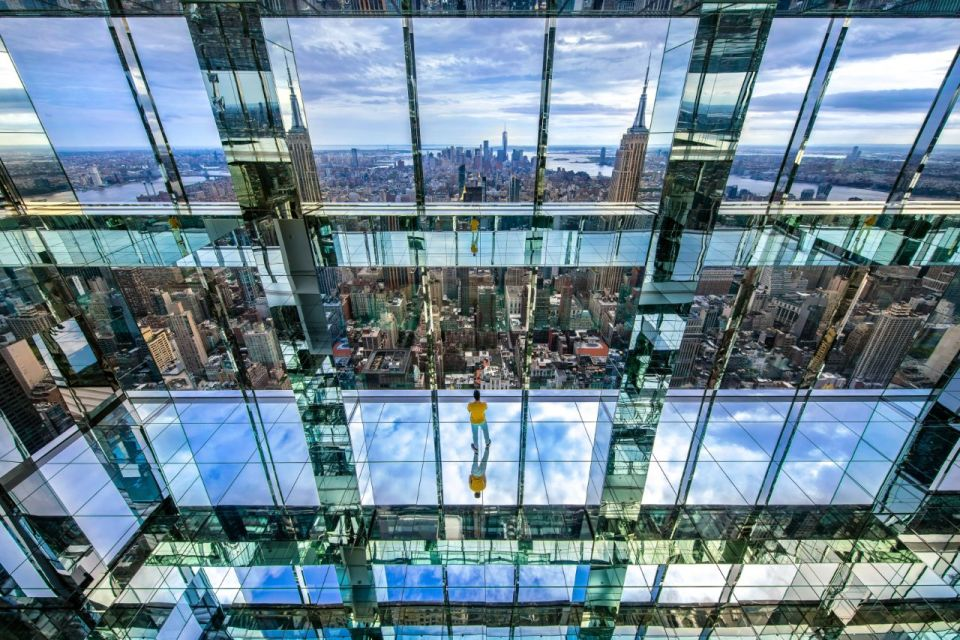 Interior view of the SUMMIT One Vanderbilt Obervation Deck & views of Midtwon and Lower Manhattan.