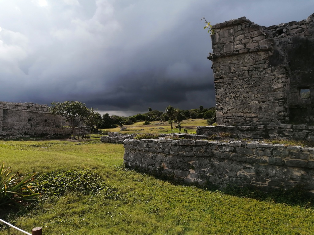 During our visit to Tulum we saw the dark clouds coming on between the temple ruins.
