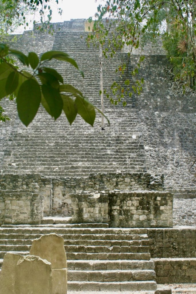 During my visit to Calakmul, I discovered that most temples are sky high structures. Like this one on the Photo, named Structure I.