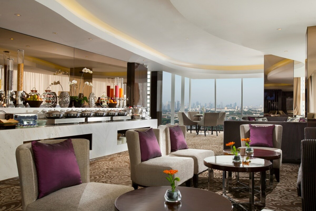 Lounge of the Santika Premiere Hayam Wuruk.