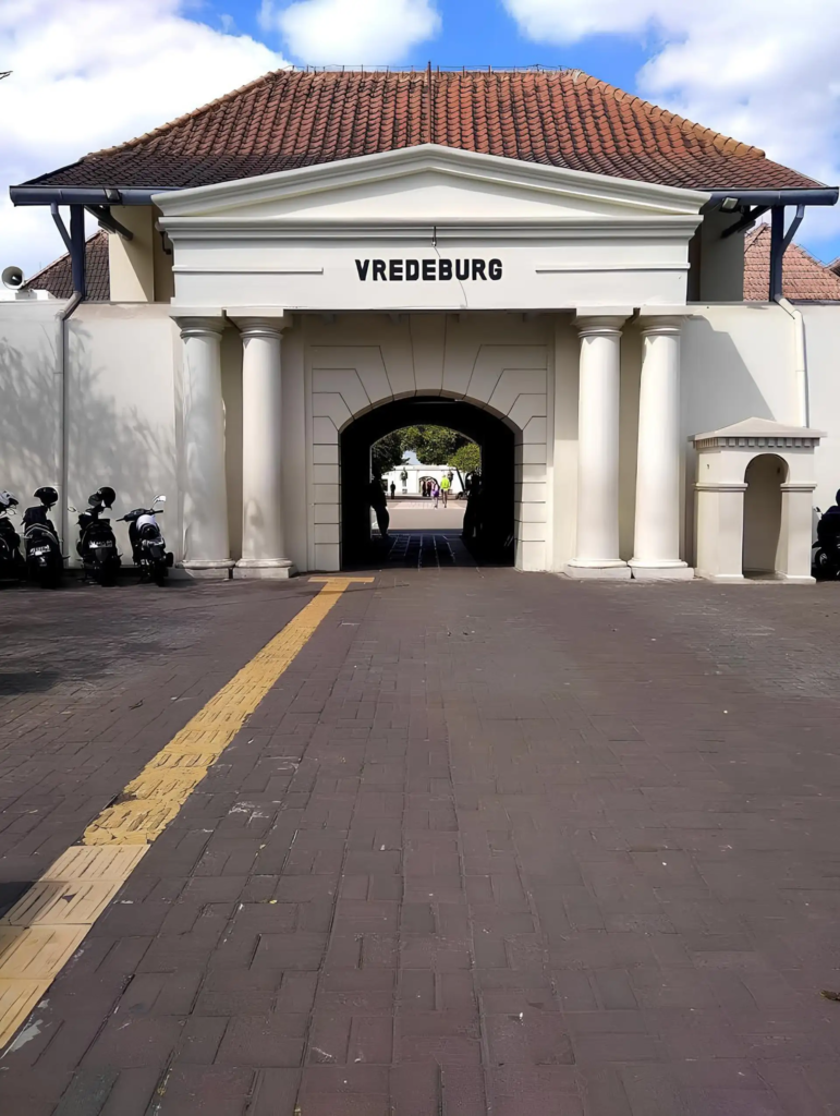 Entrance to the Museum Benteng Vredeburg.