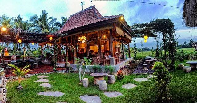 Visit to the Sweet Orange Warung, Ubud.