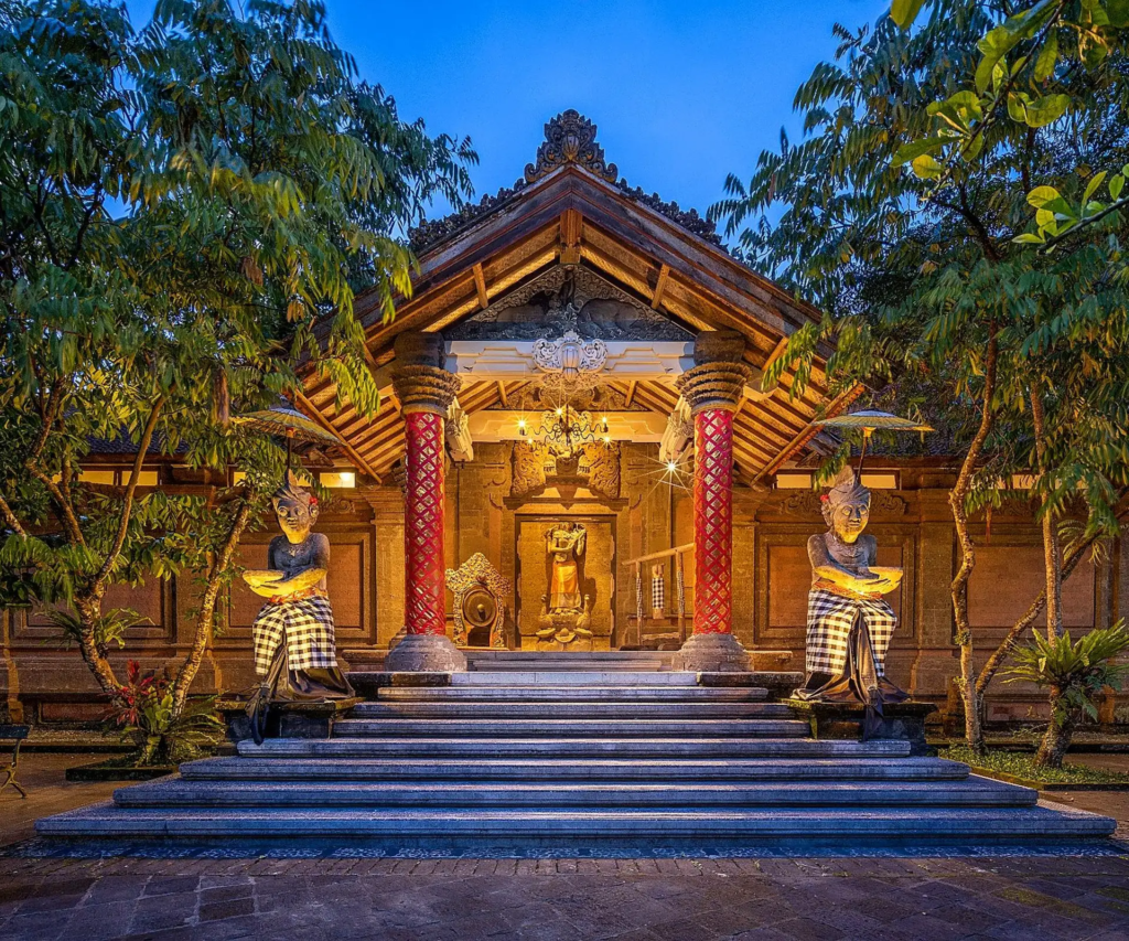 Visit to the Agung Rai Museum of Art in Ubud.